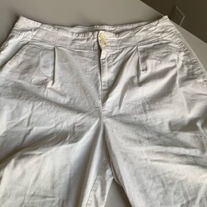 White high waisted pants, cotton with spandex elastic waistband
